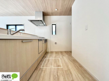 Lb`@{Hʐ^@VzȂł͂̃sJsJ̃Lb`͖̂yĂ܂ˁB