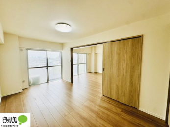 ̑ρ@rOɂ͗mBhAJāAɍLԂɂ邱Ƃ\łB