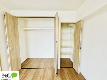 [@傫Ȏ[͂mׂG݂Ղ肵܂܂B