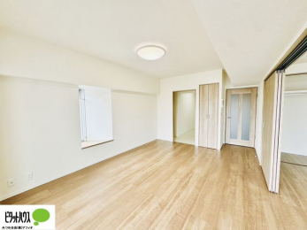 rO@傫ȑ̂郊rO͖邭AʂǂAƑ݂Ȃ̏΂n܂