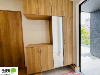 ց@V[Y{bNXɂ́AgȂ݃`FbNłSg~[tI