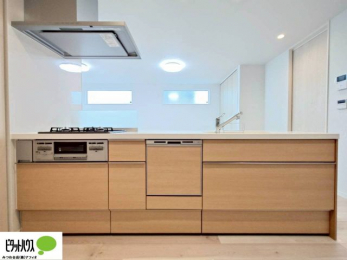 Lb`@lC̃JE^[Lb`́ArOɂ邲Ƒ̗lqf܂