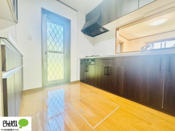 Lb`@lC̃JE^[Lb`́ArOɂ邲Ƒ̗lqf܂