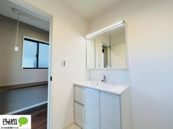 ʑEʏ@ĝOʋB24ԊC̊CƑ萴̂ʎłB