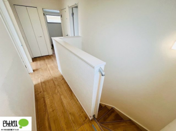 ̑@肷tKiBȂqlNz̕Sɏ艺ł܂B