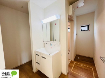 ʑEʏ@ĝOʋB24ԊC̊CƑ萴̂ʎłB