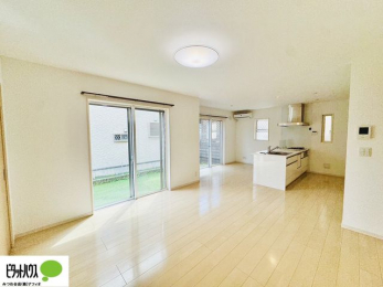 rO@傫ȑۓIȃrÓA邢CɂĂ܂ˁB