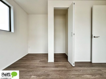 [@傫Ȏ[͂mׂG݂Ղ肵܂܂B