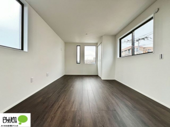 Q@Ԏd؂肷邱Ƃ2̕ɕ邱Ƃ\BƑ̃CtX^C̕ωɍ킹ĎR݂łB