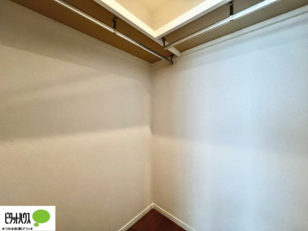 [@傫ȃEH[NCN[[bgɂ́AGߕ̈ߗނȂǂ܂Ƃ߂Ď[łALg܂