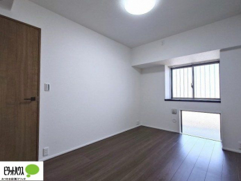 ̑ρ@VvȂ́Aꂼ̗z̃C[Wɂ₷łˁI