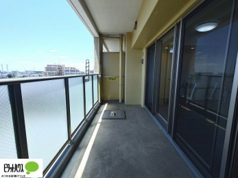 oRj[@zc₽̐󕨂郏ChoRj[