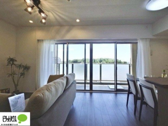 rO@傫ȑۓIȃrÓA邢CɂĂ܂ˁB