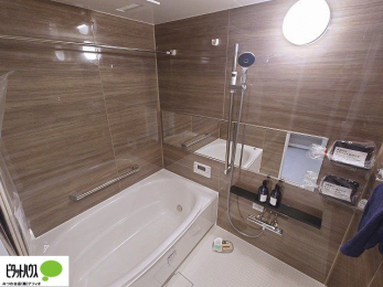 @1̔x̓͂qlƂ̃R~jP[V̏Ƃ