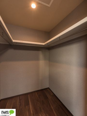 [@傫ȃEH[NCN[[bgɂ́AGߕ̈ߗނȂǂ܂Ƃ߂Ď[łALg܂