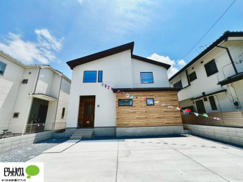 @}ȗqAƑ̎]ԃXy[XƂĂ劈