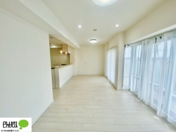 rO@傫ȑۓIȃrÓA邢CɂĂ܂ˁB