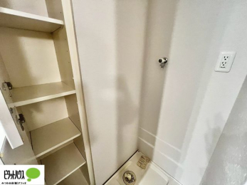 ̑@ʏɎ[Xy[X݂܂B^IAXgbN܂ȂǉƑ̂ŃlɃXy[XƏd󂵂܂B