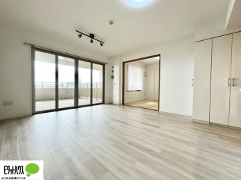 rO@傫ȑ̂郊rO͖邭AʂǂAƑ݂Ȃ̏΂n܂