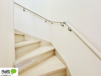 ̑@肷tKiBȂqlNz̕Sɏ艺ł܂B