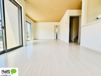 rO@傫ȑۓIȃrÓA邢CɂĂ܂ˁB