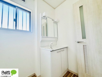 ʑEʏ@ĝOʋB24ԊC̊CƑ萴̂ʎłB