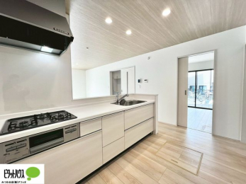 Lb`@ƑƂbȂyłJE^[Lb`B