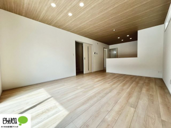 rO@lC̑ΖʃLb`ŉƑ݂ȂꏏB