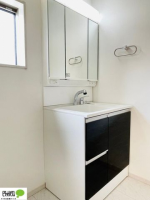 ʑEʏ@{Hʐ^FOʋ̗AVNȂǑ[ALXƂʉϑłB