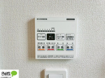 ̑@{Hʐ^FoX^CŚAg[C@