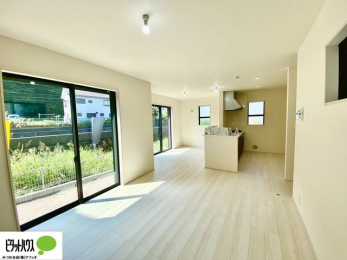 rO@傫ȑۓIȃrÓA邢CɂĂ܂ˁB