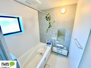 @1̔x̓͂qlƂ̃R~jP[V̏Ƃ