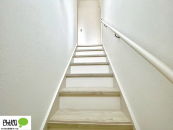 ̑@肷tKiBȂqlNz̕Sɏ艺ł܂B