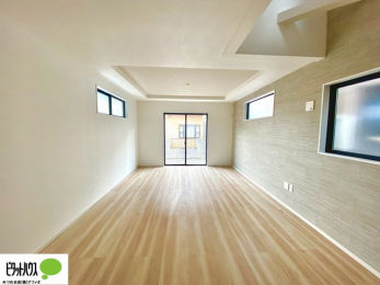 rO@傫ȑۓIȃrÓA邢CɂĂ܂ˁB