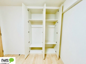 [@傫Ȏ[͂mׂG݂Ղ肵܂܂B