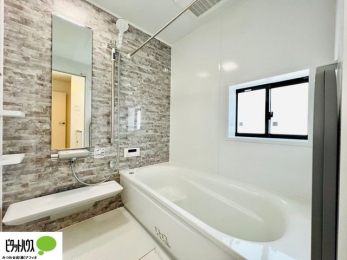 @{Hʐ^F1̔x̓͂qlƂ̃R~jP[V̏Ƃ