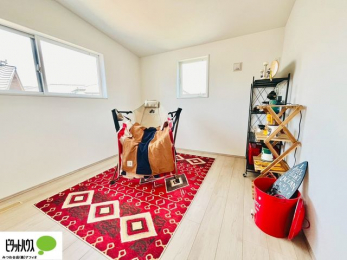 ̑ρ@VvȂ́Aꂼ̗z̃C[Wɂ₷łˁI