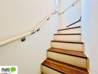 ̑@肷tKiBȂqlNz̕Sɏ艺ł܂B