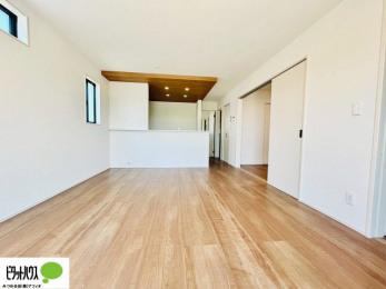 rO@lC̑ΖʃLb`ŉƑ݂ȂꏏB