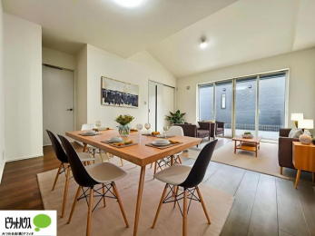 rO@傫ȑۓIȃrÓA邢CɂĂ܂ˁBۂ̎ʐ^CGŉƋzuC[WłAۂƂ͑قȂ܂B