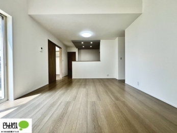 rO@lC̑ΖʃLb`ŉƑ݂ȂꏏB