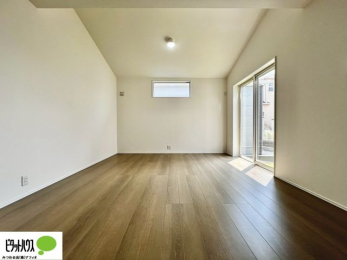 rO@傫ȑۓIȃrÓA邢CɂĂ܂ˁB