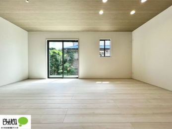 ̑@Ƒ݂Ȃ肭낰LXƂPTȏ̃rOłB