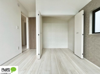 [@傫Ȏ[͂mׂG݂Ղ肵܂܂B