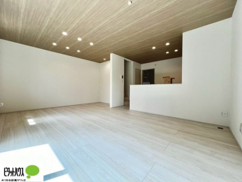 rO@LXkcjȊ傫ȃ\t@uĂfӏ܂ǂłˁB