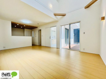 rO@傫ȑۓIȃrÓA邢CɂĂ܂ˁB