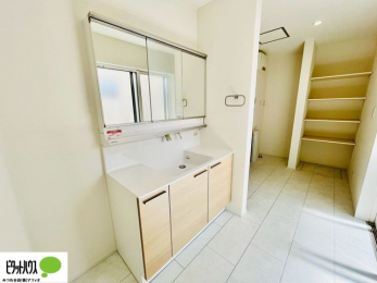 ʑEʏ@Ch݌v̐ʏ͎[uA傫@]TŐݒuł܂