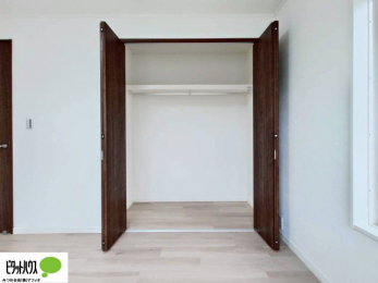 [@ꂼ̂Ɏ[Xy[X̂ŃvCx[gȉוg߂ɒuƂł܂B