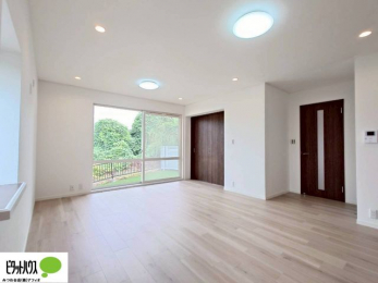 rO@Ƒ݂Ȃ肭낰LXƂPTȏ̃rOłB