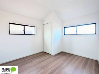 �q�������@2�ʍ̌��Ŗ��邭�A���ʂ��̗ǂ��������ł��B